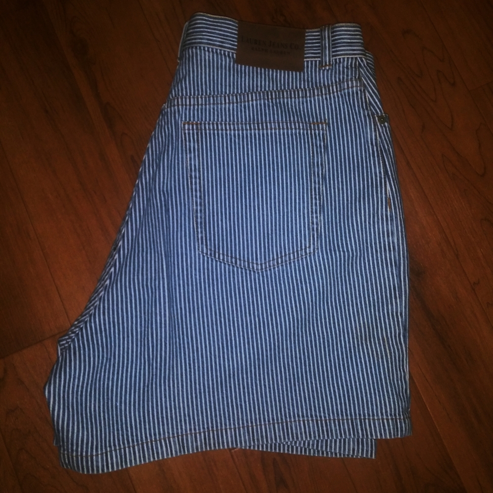 LAUREN JEANS CO. SHORTS